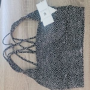 NWT L Buffbunny Revolution Sports Bra Onyx Black Bossy Print